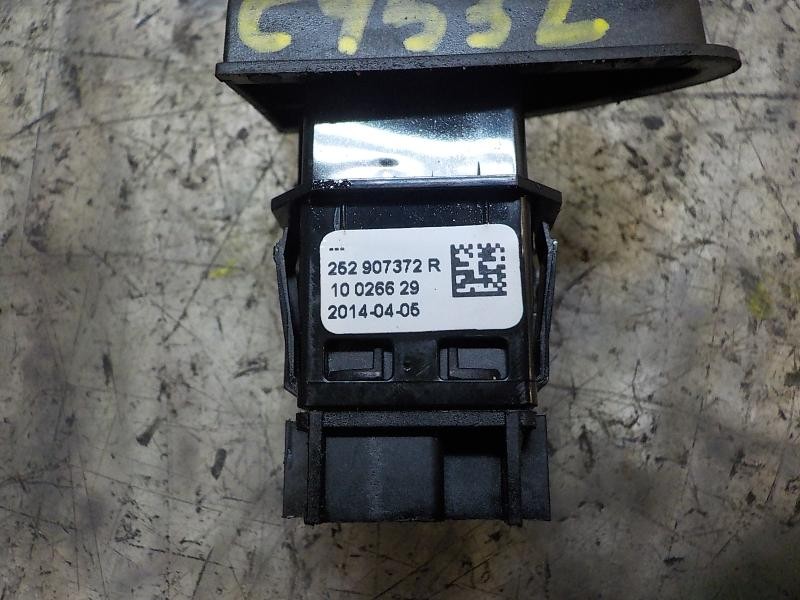 Recambio de warning para renault clio iv 1.5 dci diesel fap referencia OEM IAM 252907372R 252907372R 