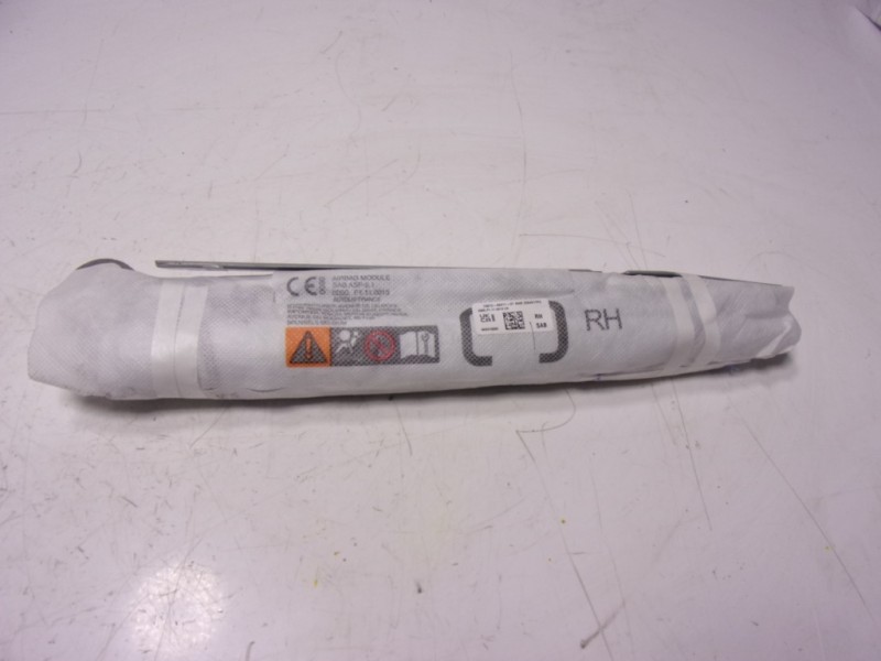 Recambio de airbag lateral delantero derecho para toyota yaris 1.5 vvti hev referencia OEM IAM  73910K0011 