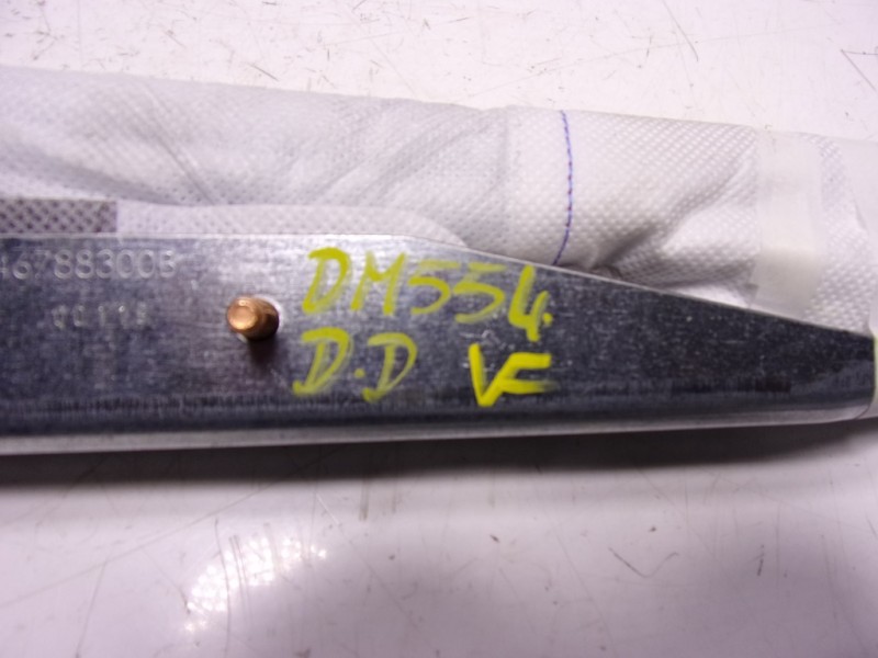 Recambio de airbag lateral delantero derecho para toyota yaris 1.5 vvti hev referencia OEM IAM  73910K0011 