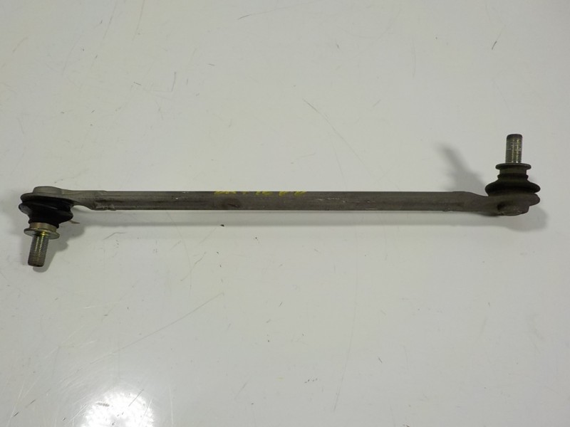 Recambio de tirante delantero derecho para lexus ct 200h referencia OEM IAM 4882047020  