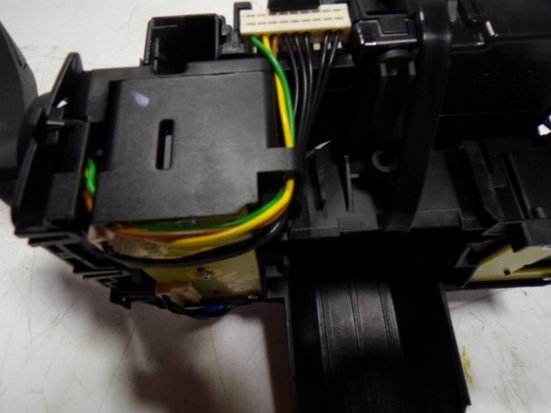 Recambio de mando intermitentes para audi a1 sportback (gba) 35 tfsi s line referencia OEM IAM 82A953521FM 82A953521FM 