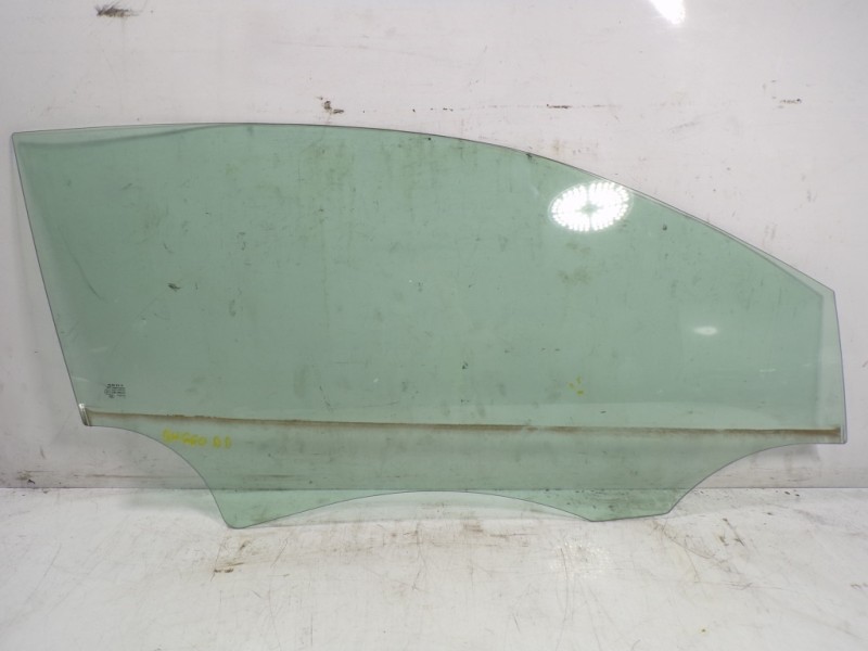 Recambio de cristal puerta delantero derecho para seat ibiza sc (6j1) fr referencia OEM IAM 6J3845202A  