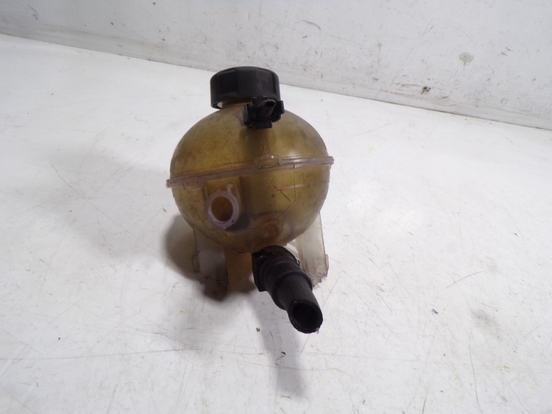 Recambio de deposito expansion para citroën c4 picasso 1.2 12v e-thp referencia OEM IAM 9678125880  