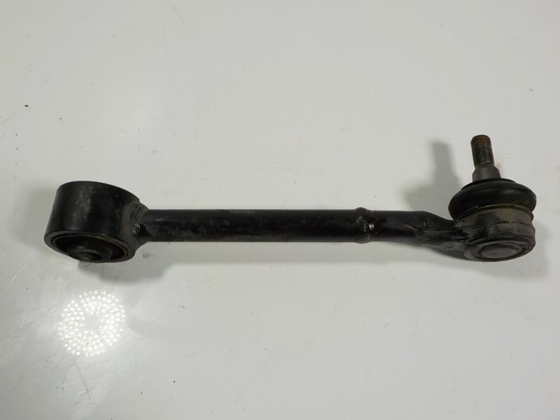 Recambio de brazo suspension inferior trasero derecho para lexus ct 200h referencia OEM IAM 4871072010  