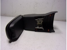 Recambio de apoyabrazos central para toyota yaris 1.5 vvti hev referencia OEM IAM    2