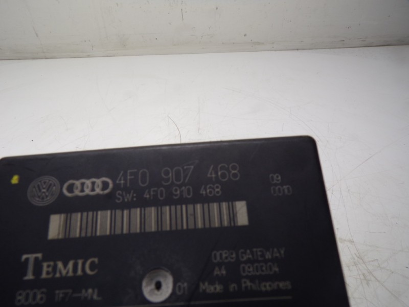 Recambio de modulo electronico para audi a6 berlina (4f2) 3.2 fsi quattro referencia OEM IAM 4F0907468B 4F0907468 