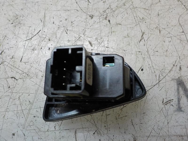 Recambio de mando elevalunas delantero izquierdo para ford ka (ccu) titanium+ referencia OEM IAM 1571422  