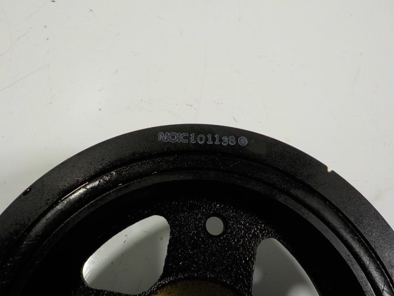 Recambio de polea cigueñal para lexus ct 200h referencia OEM IAM 1347037020 NOK10113S 
