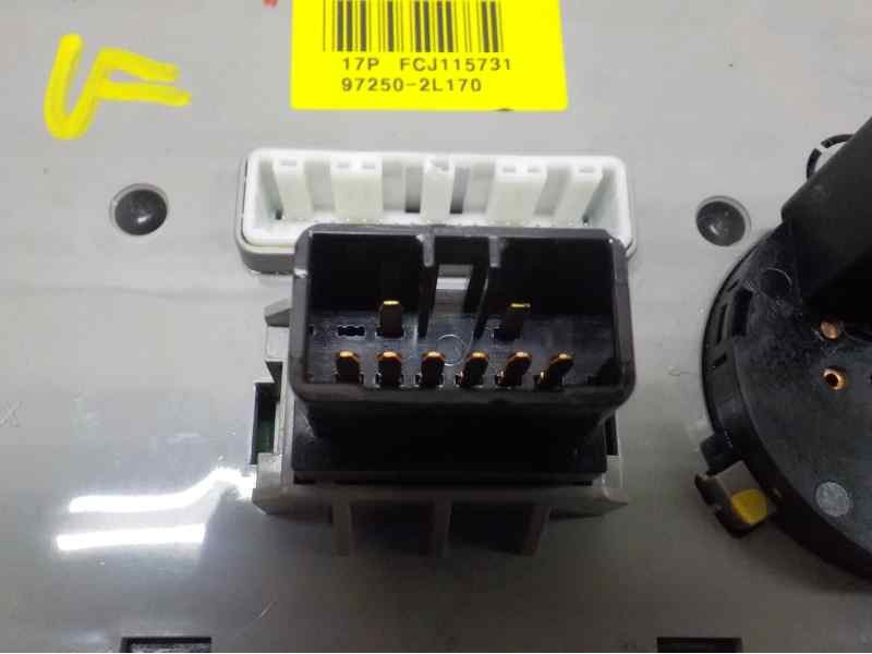 Recambio de mando calefaccion / aire acondicionado para hyundai i30 classic referencia OEM IAM 972502L1704X 972502L170 