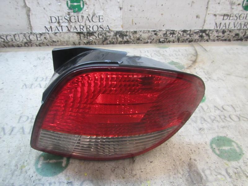 Recambio de piloto trasero derecho para hyundai coupe (rd) 1.6 16v cat referencia OEM IAM   