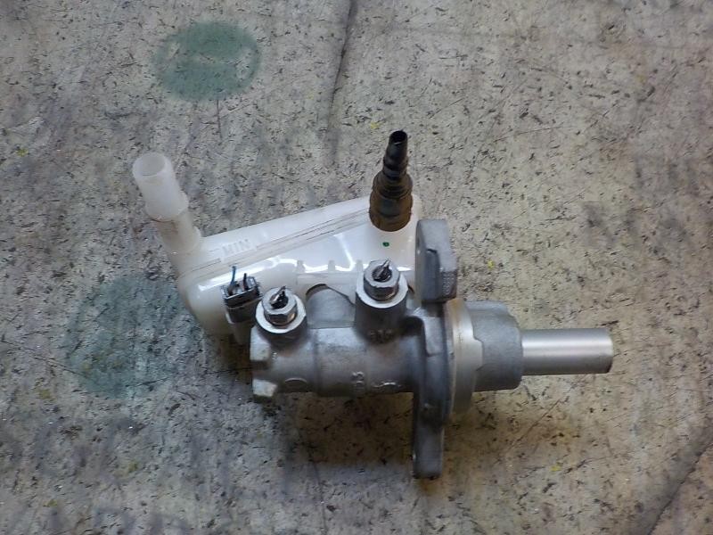 Recambio de bomba freno para ford fiesta (ccn) trend referencia OEM IAM   