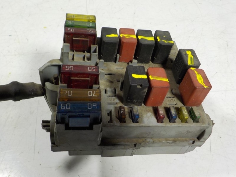 Recambio de caja reles / fusibles para fiat stilo (192) 1.9 jtd cat referencia OEM IAM  46846109 