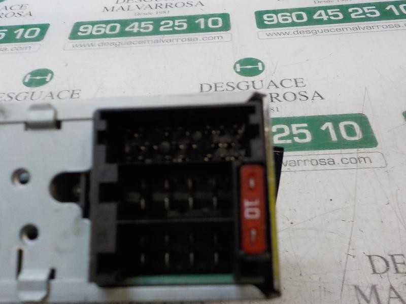 Recambio de sistema audio / radio cd para ford ka (ccu) titanium+ referencia OEM IAM 1891901 7356007820 