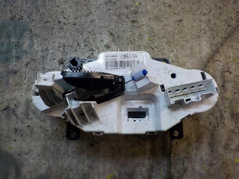 Recambio de mando calefaccion / aire acondicionado para ford fiesta (ccn) trend referencia OEM IAM   