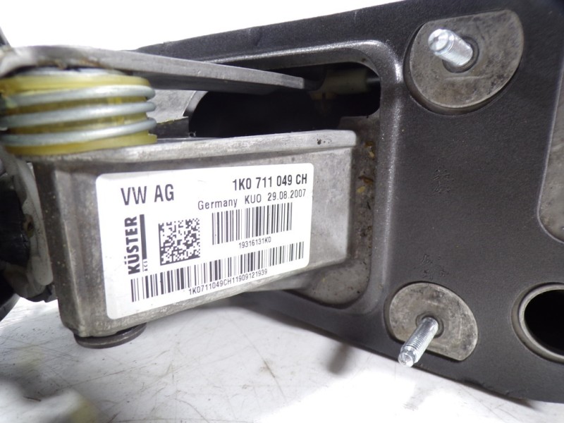 Recambio de palanca cambio para seat altea xl (5p5) 1.6 tdi referencia OEM IAM 1K0711050A 1K0711049CH 