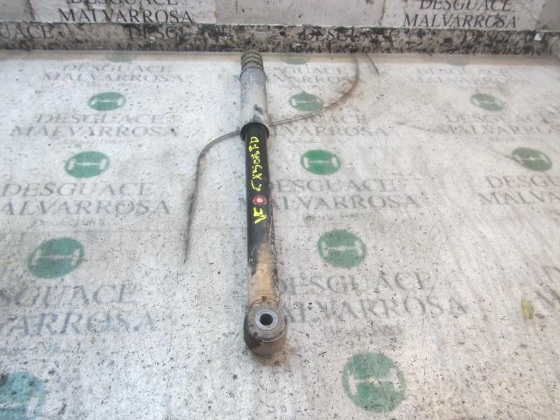 Recambio de amortiguador trasero derecho para dacia duster adventure referencia OEM IAM 562105043R  