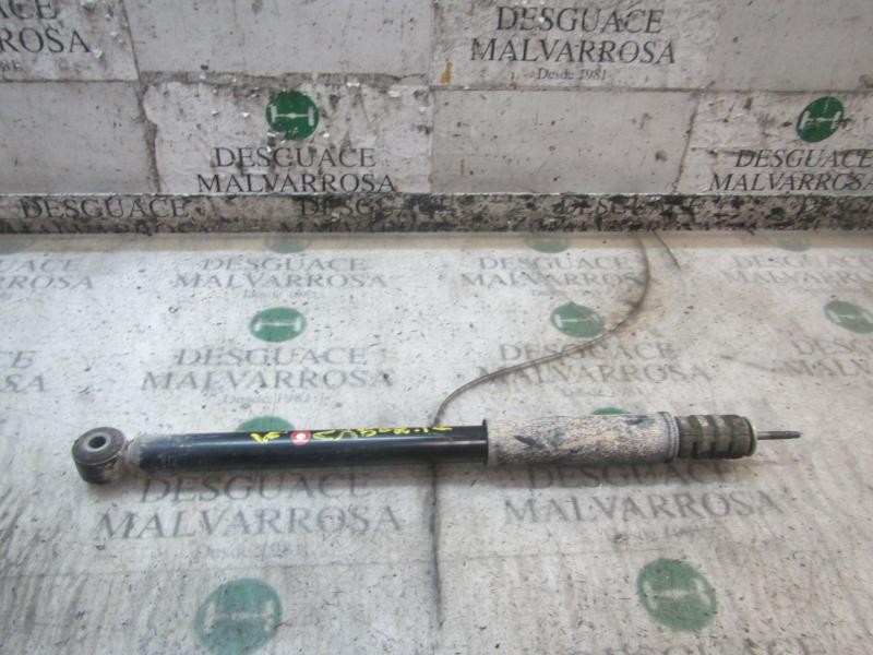 Recambio de amortiguador trasero izquierdo para dacia duster adventure referencia OEM IAM 562105043R  