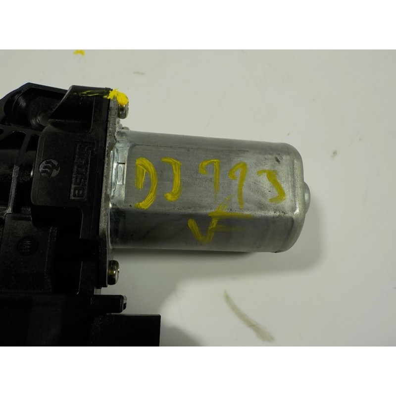 Recambio de motor elevalunas trasero izquierdo para mercedes-benz clase a (w176) 1.8 cdi cat referencia OEM IAM A2469063100 9687