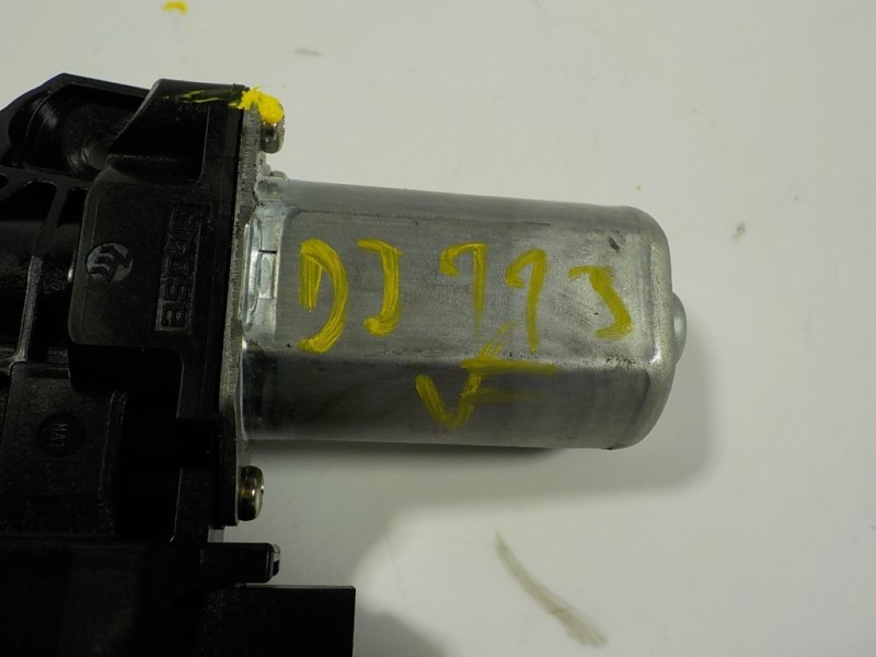 Recambio de motor elevalunas trasero izquierdo para mercedes-benz clase a (w176) 1.8 cdi cat referencia OEM IAM A2469063100 9687