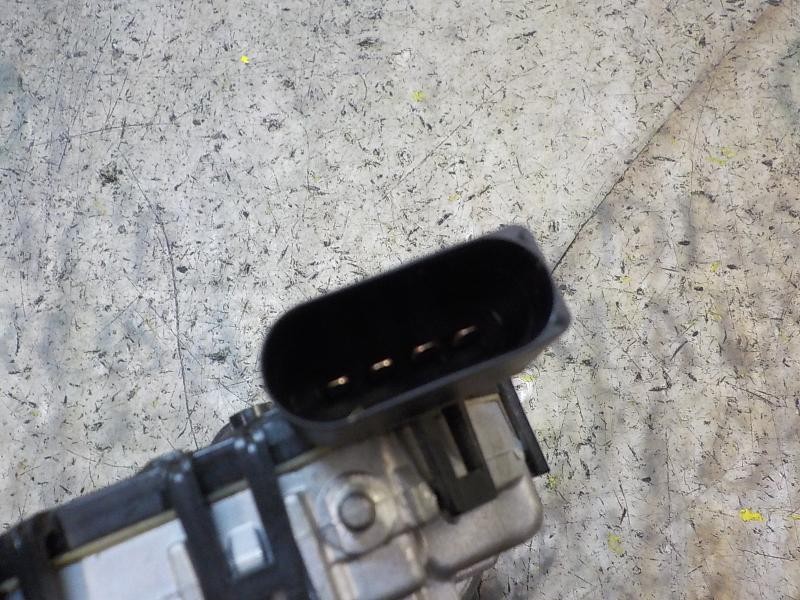 Recambio de motor limpia delantero para ford fiesta (ccn) trend referencia OEM IAM   