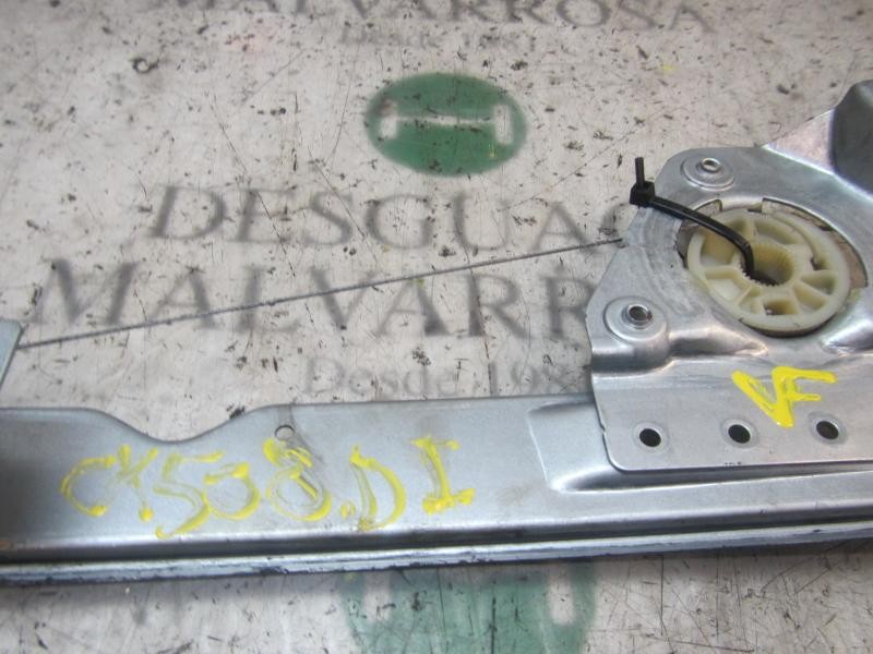 Recambio de elevalunas delantero izquierdo para dacia duster adventure referencia OEM IAM 807210751R  