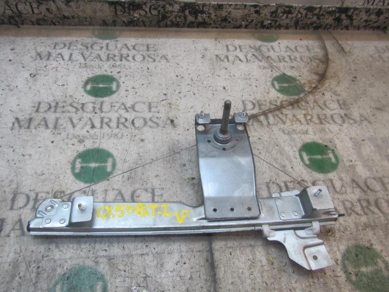 Recambio de elevalunas trasero izquierdo para dacia duster adventure referencia OEM IAM 8200733831  