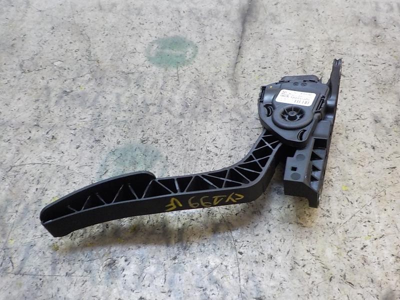 Recambio de potenciometro pedal para ford fiesta (ccn) trend referencia OEM IAM   