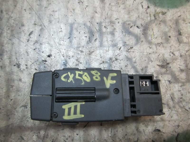 Recambio de modulo electronico para dacia duster adventure referencia OEM IAM 255522448R 255522448R 