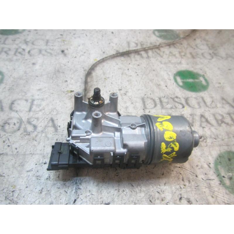 Recambio de motor limpia delantero para dacia duster adventure referencia OEM IAM 8200619512 0390241544 0390241544