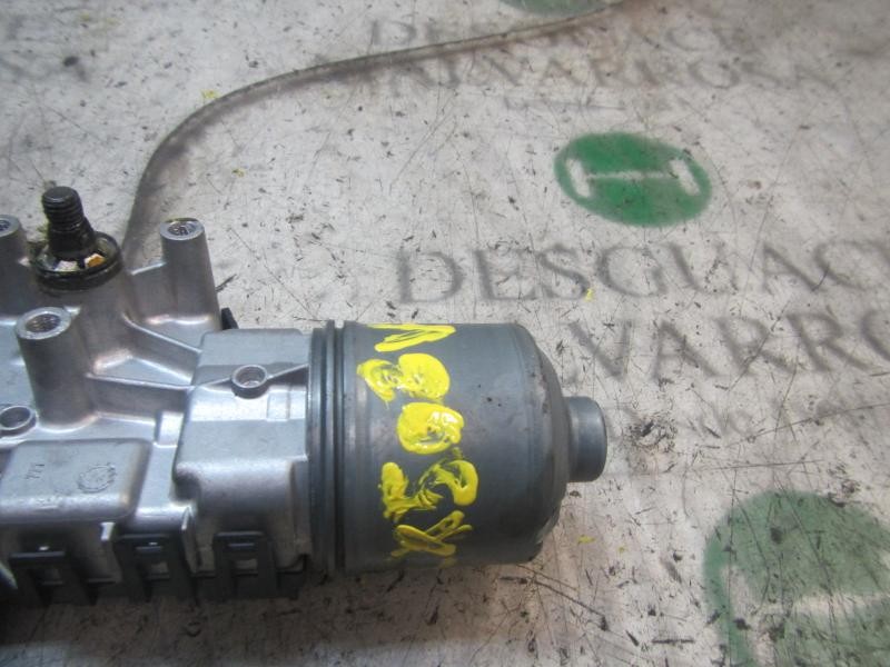 Recambio de motor limpia delantero para dacia duster adventure referencia OEM IAM 8200619512 0390241544 0390241544