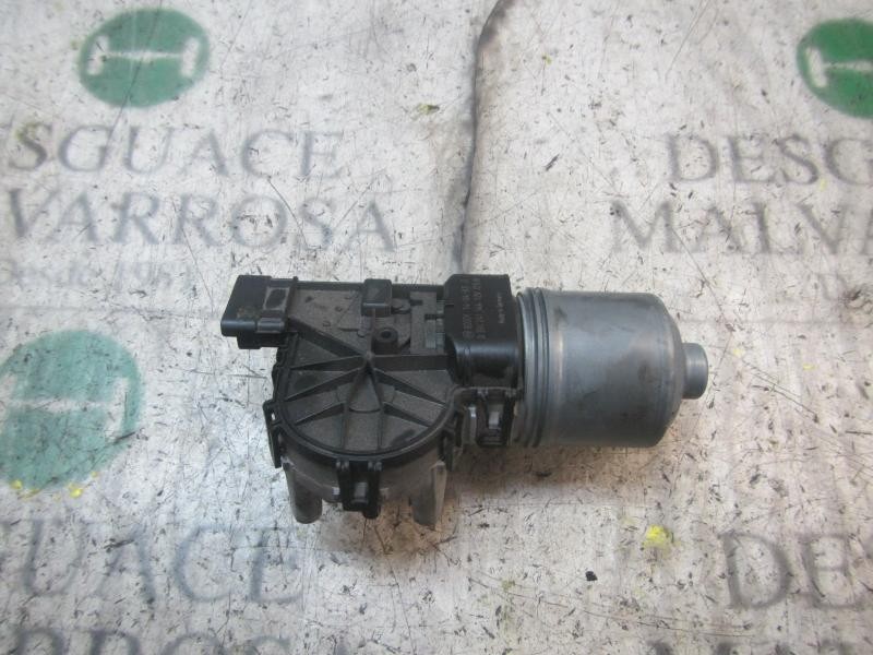 Recambio de motor limpia delantero para dacia duster adventure referencia OEM IAM 8200619512 0390241544 0390241544