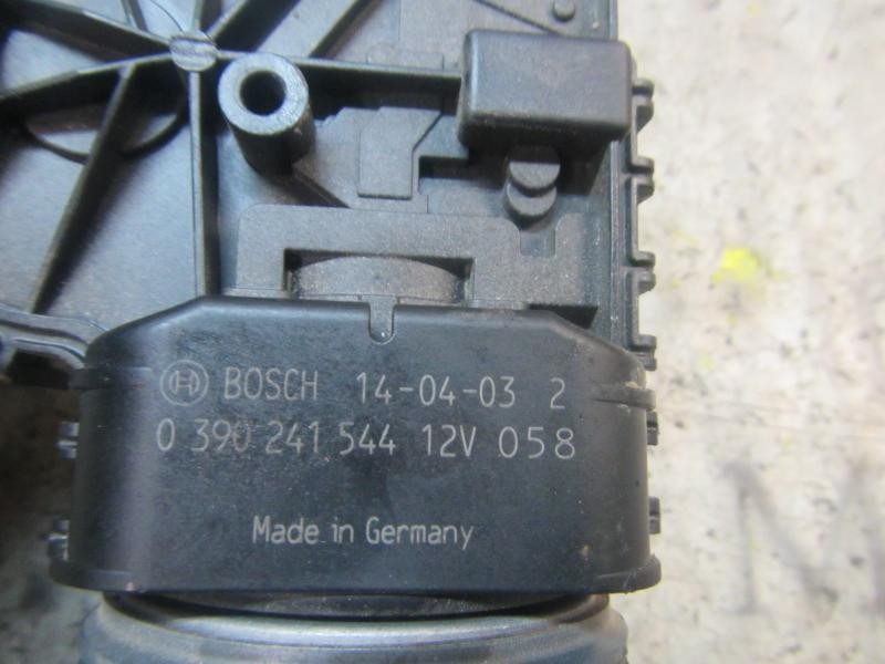 Recambio de motor limpia delantero para dacia duster adventure referencia OEM IAM 8200619512 0390241544 0390241544