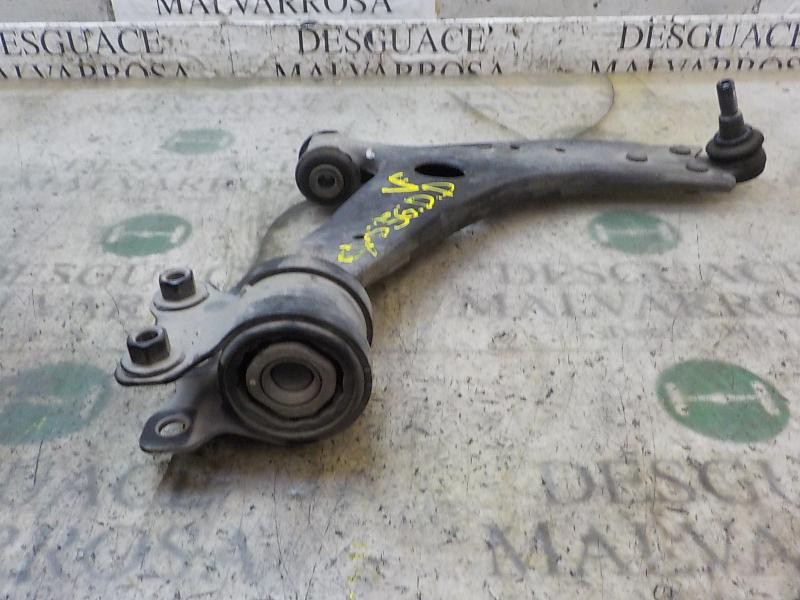 Recambio de brazo suspension inferior delantero derecho para ford focus berlina (cap) referencia OEM IAM   