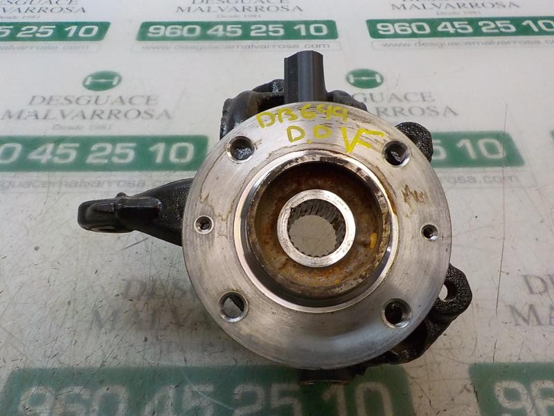 Recambio de mangueta delantera derecha para citroën c3 aircross live referencia OEM IAM 364790  