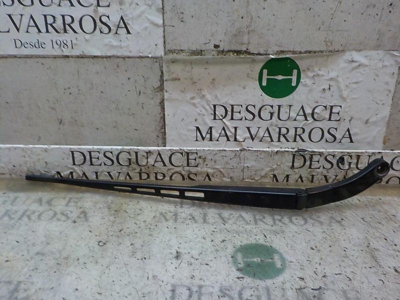 Recambio de brazo limpia delantero derecho para audi a6 berlina (4f2) 2.0 tdi referencia OEM IAM 4F1955408B  