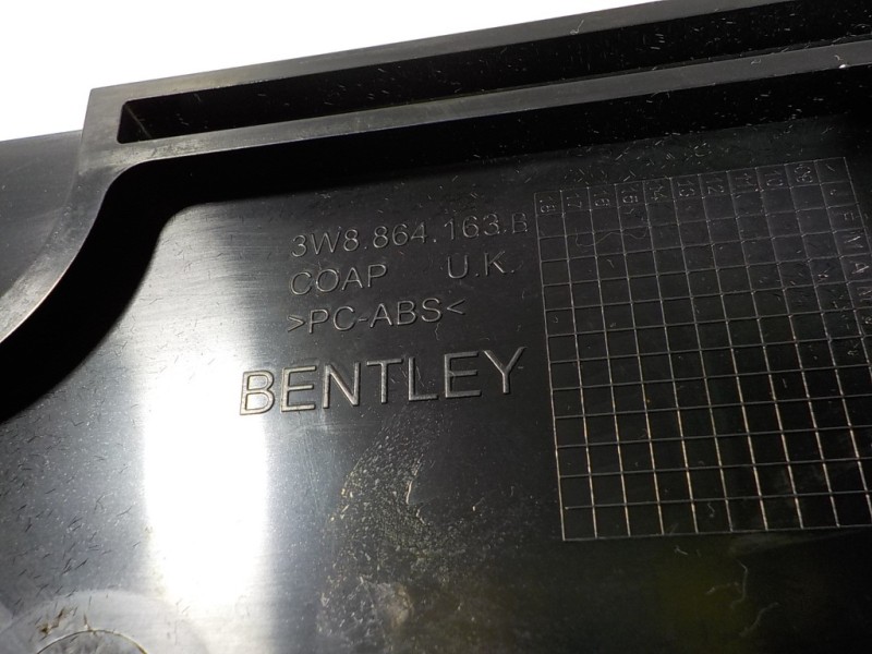 Recambio de apoyabrazos central para bentley continental gt supersports referencia OEM IAM 3W8864208 3W8864163B 3W8864163B