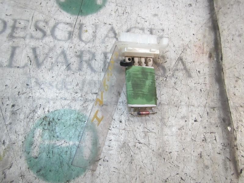 Recambio de resistencia calefaccion para dacia duster adventure referencia OEM IAM 6001551674  