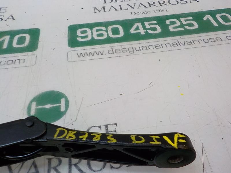 Recambio de brazo limpia delantero izquierdo para volkswagen caddy ka/kb (2k) 1.9 tdi referencia OEM IAM   