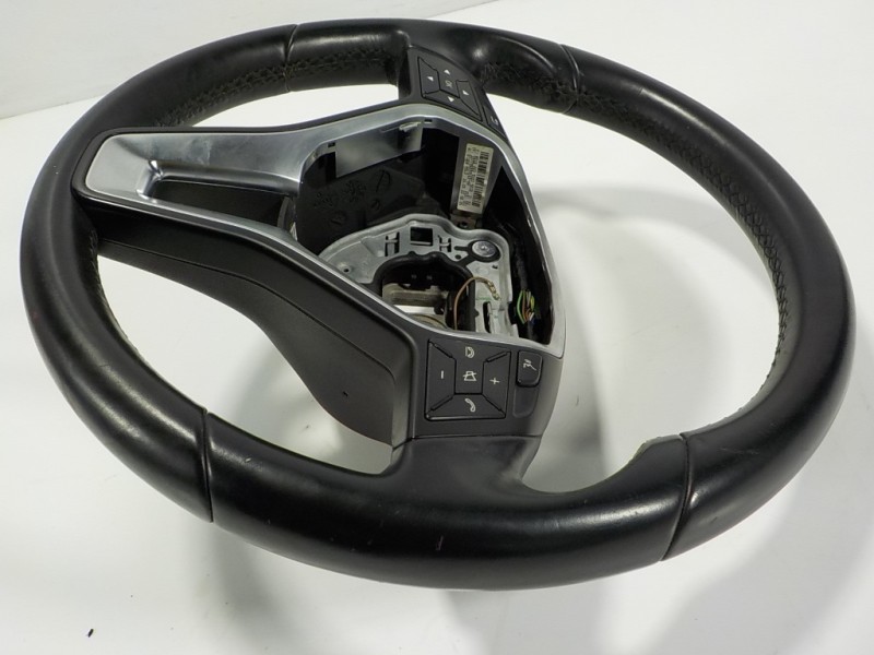 Recambio de volante para mercedes-benz clase a (w176) 1.8 cdi cat referencia OEM IAM A21846091039E38 W1400131555045ID 