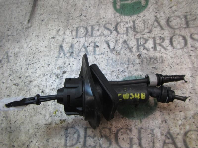 Recambio de bomba embrague para ford focus sportbreak (cap) ghia referencia OEM IAM   
