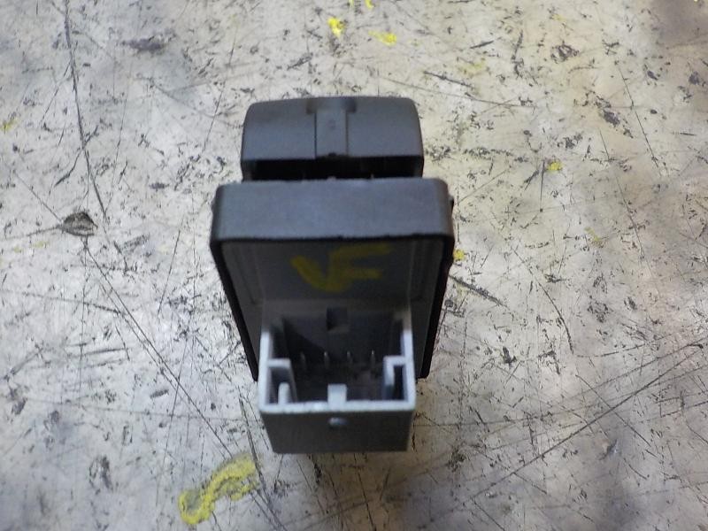 Recambio de mando elevalunas trasero derecho para audi a6 berlina (4f2) 2.0 tdi referencia OEM IAM 4F0959855A5PR  