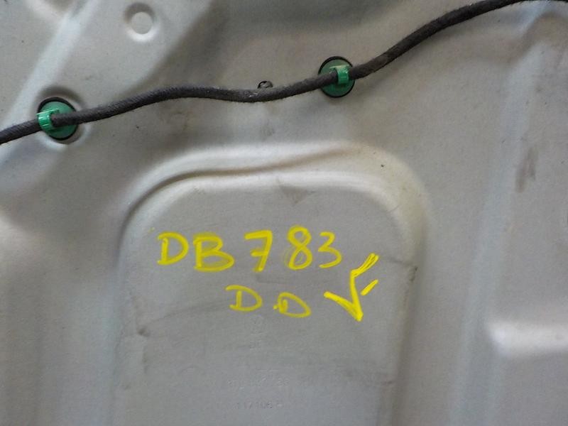 Recambio de elevalunas delantero derecho para volkswagen caddy ka/kb (2k) 1.9 tdi referencia OEM IAM   