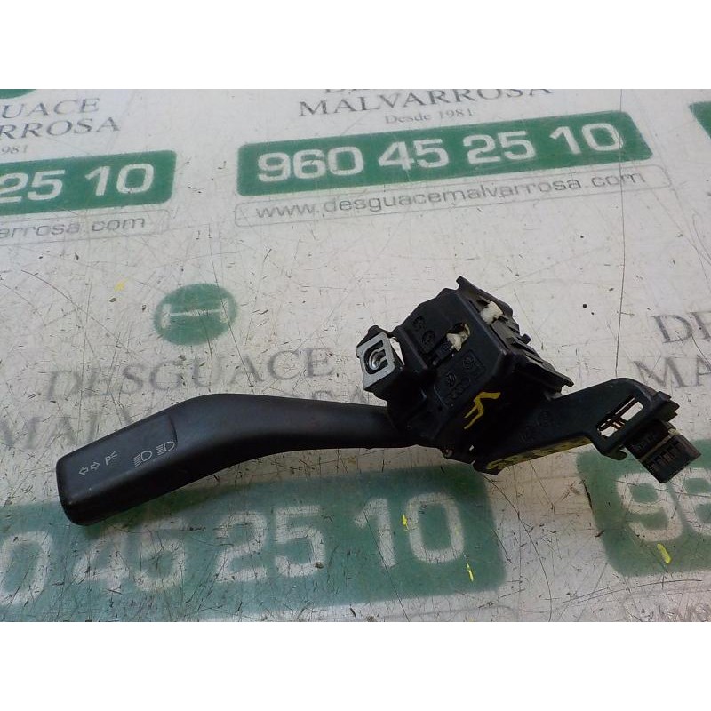 Recambio de mando intermitentes para volkswagen caddy ka/kb (2k) 1.9 tdi referencia OEM IAM   