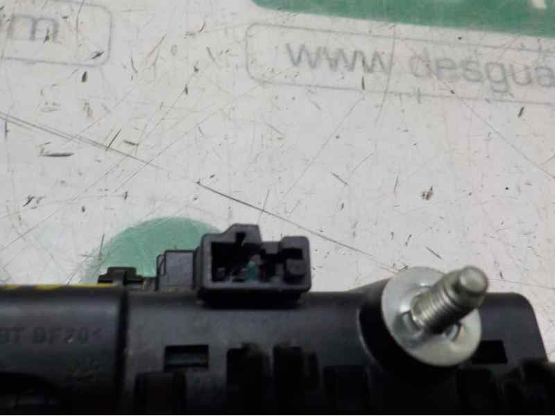 Recambio de maneta porton para volkswagen golf vi variant (aj5) advance referencia OEM IAM 5N0827566B  