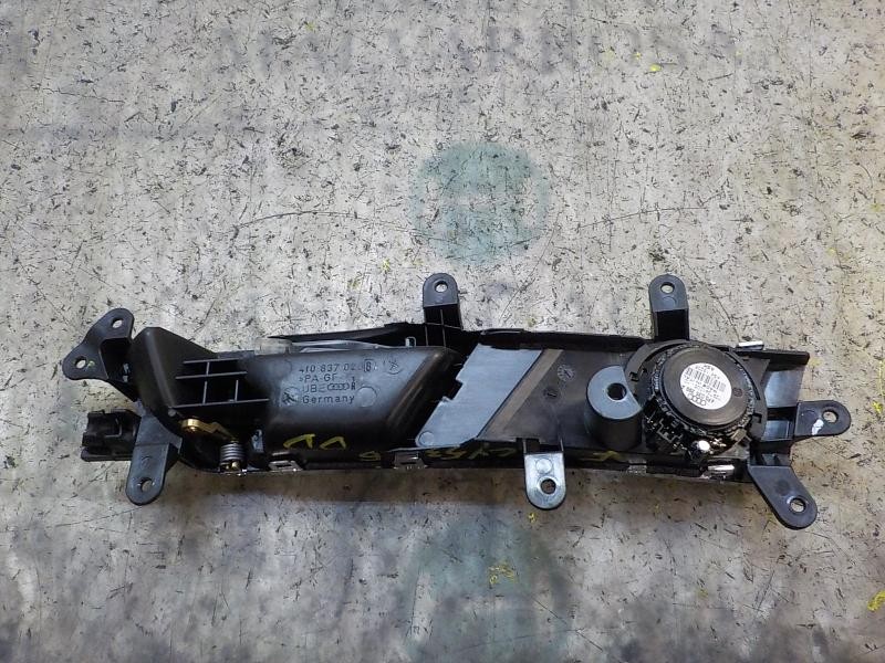 Recambio de maneta interior delantera derecha para audi a6 berlina (4f2) 2.0 tdi referencia OEM IAM 4F0837020B  