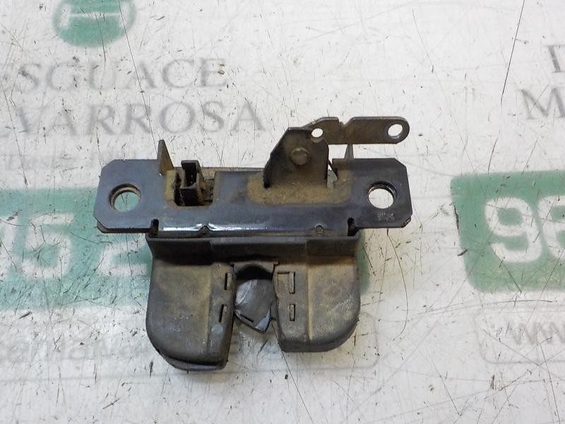 Recambio de cerradura puerta trasera derecha para volkswagen caddy ka/kb (2k) 1.9 tdi referencia OEM IAM   