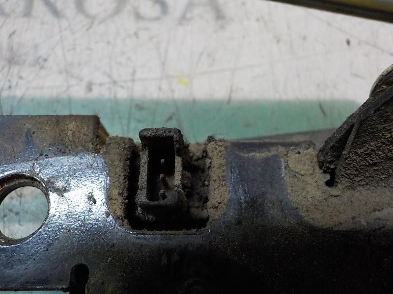 Recambio de cerradura puerta trasera izquierda para volkswagen caddy ka/kb (2k) 1.9 tdi referencia OEM IAM   