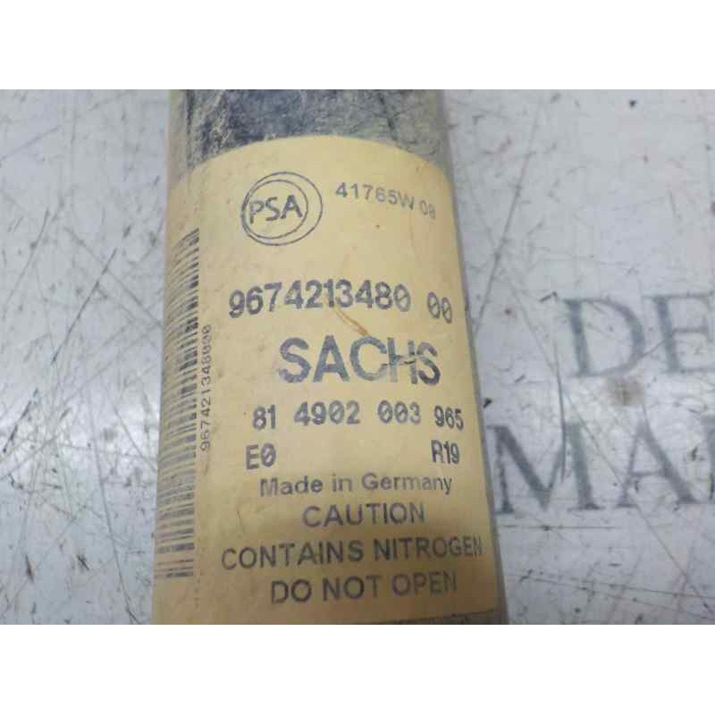 Recambio de amortiguador trasero derecho para peugeot partner kasten 1.6 hdi fap referencia OEM IAM   