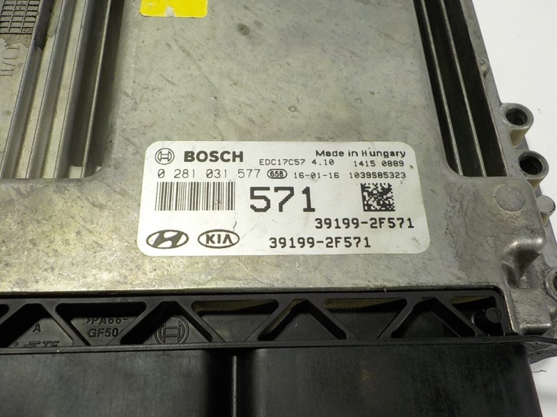 Recambio de centralita motor uce para hyundai tucson tecno safe 2wd bluedrive referencia OEM IAM 391192FFF0 391992F571 