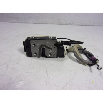 CERRADURA PUERTA DELANTERA DERECHA A2047201835 A2077605040 